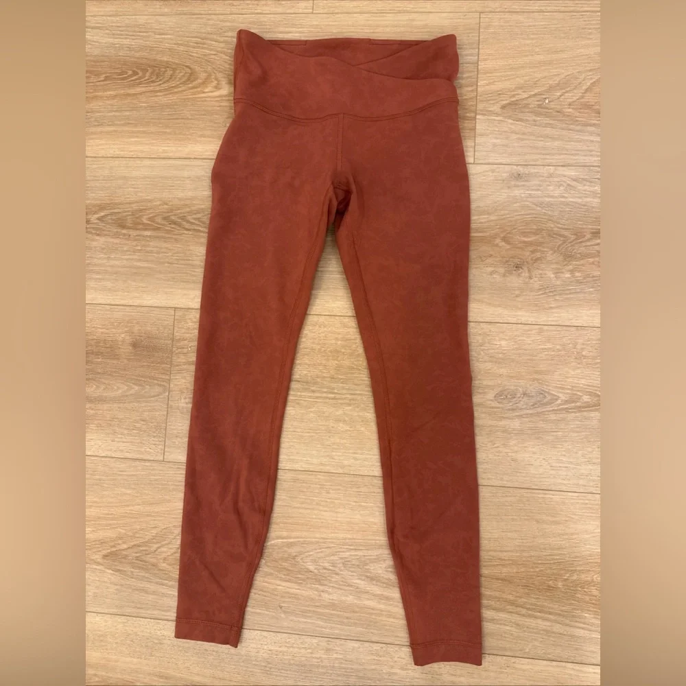Lululemon athletica Always On HR Tight Sky Wash Print Rustic Size 6 Excellent